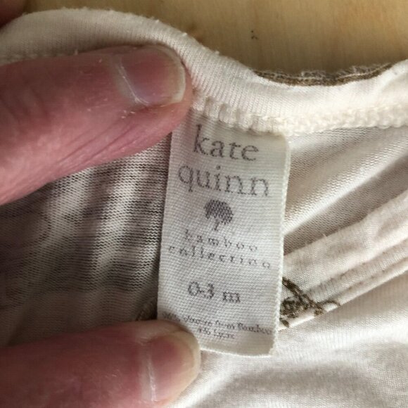 Kate Quinn Bamboo Collection Knot Sleep Gown Baby 0-3 M Months Beige Sports Cars - Picture 2 of 5